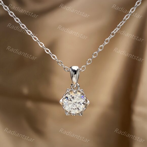 NEW Certified 1ct. t.w. Moissanite Snowflake Necklace - Picture 1 of 7